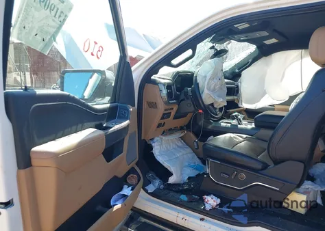 2021 Ford F-150 Lariat z USA, uszkodzony, nr VIN 1FTEX1C82MKD55402